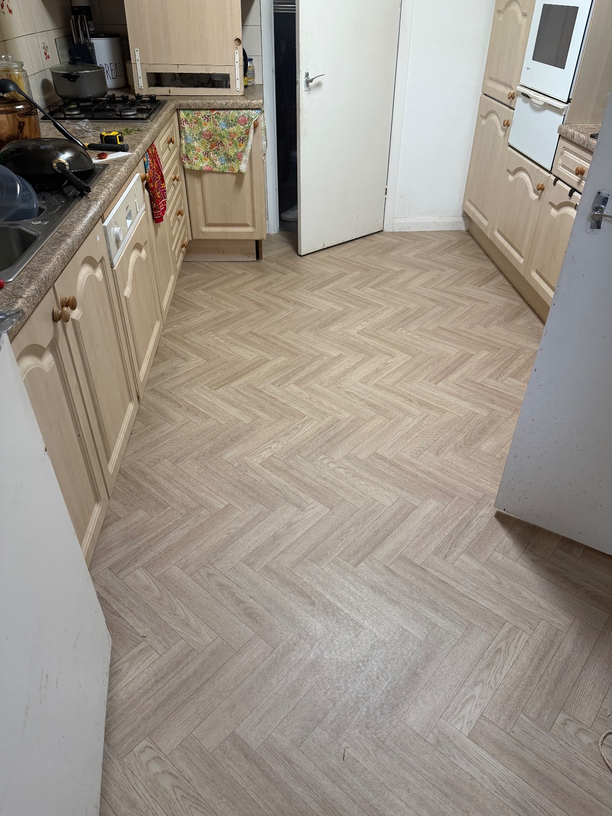 Hali flooring