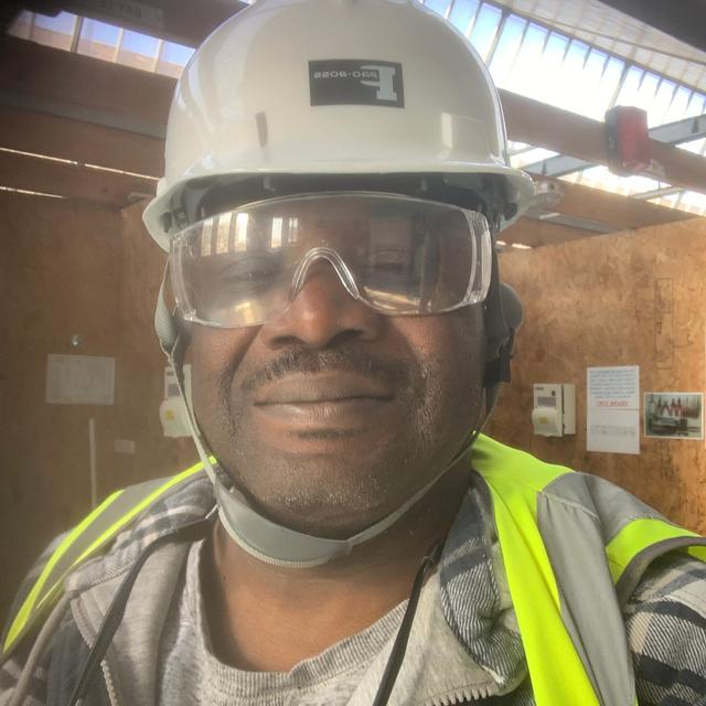 Olawale Awobusuyi