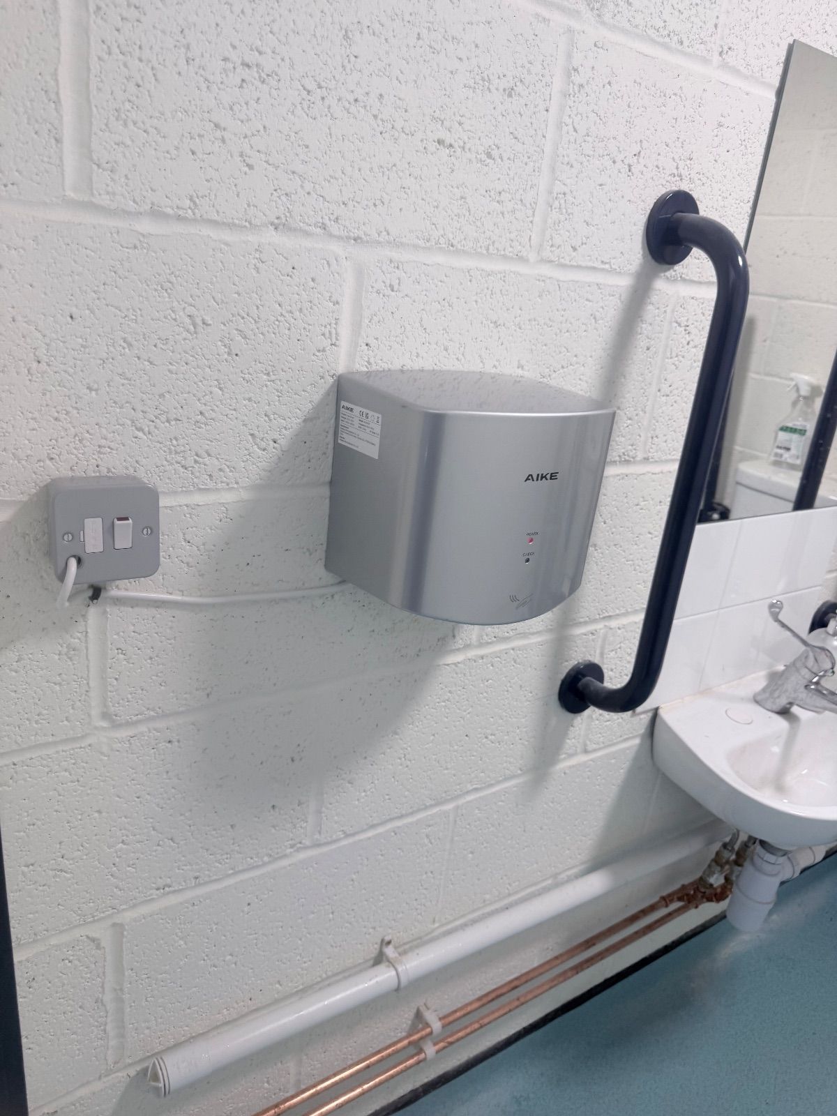 HOXTON ELECTRIC LTD