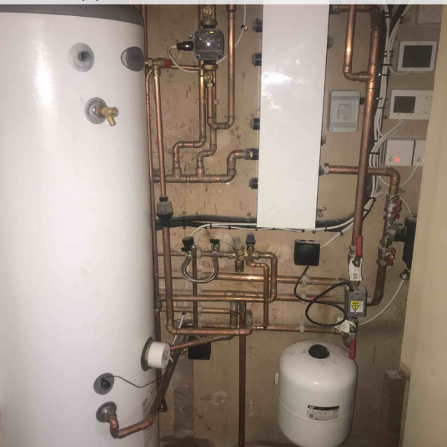 DELTA T PLUMBING HEATING AND RENEWABLES LTD