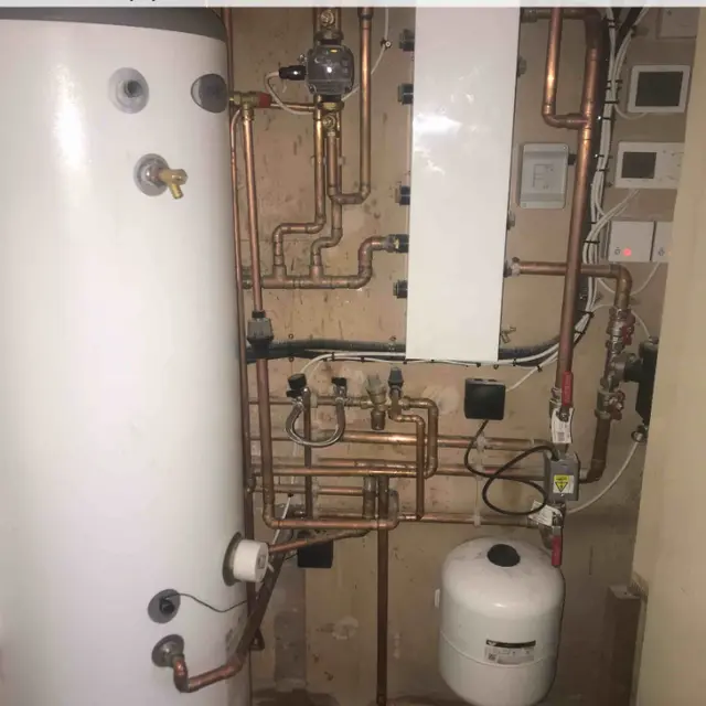 DELTA T PLUMBING HEATING AND RENEWABLES LTD