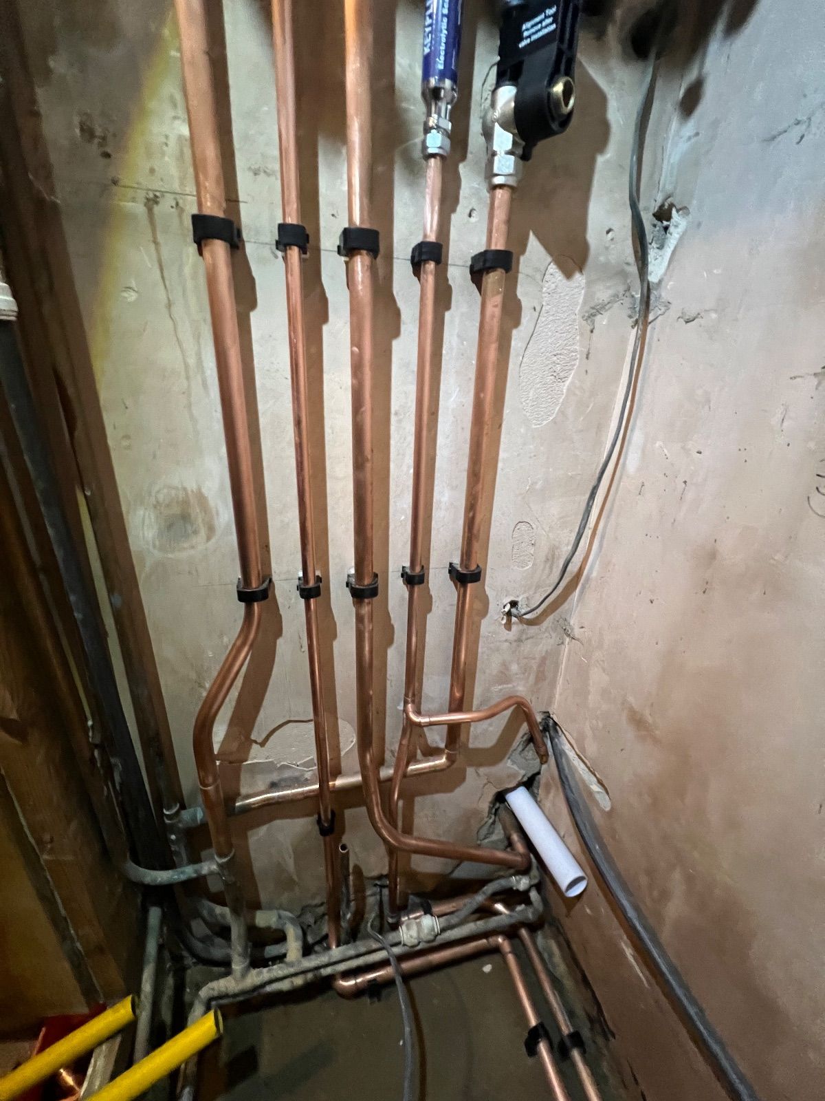 AB HEAT WORKZ LTD