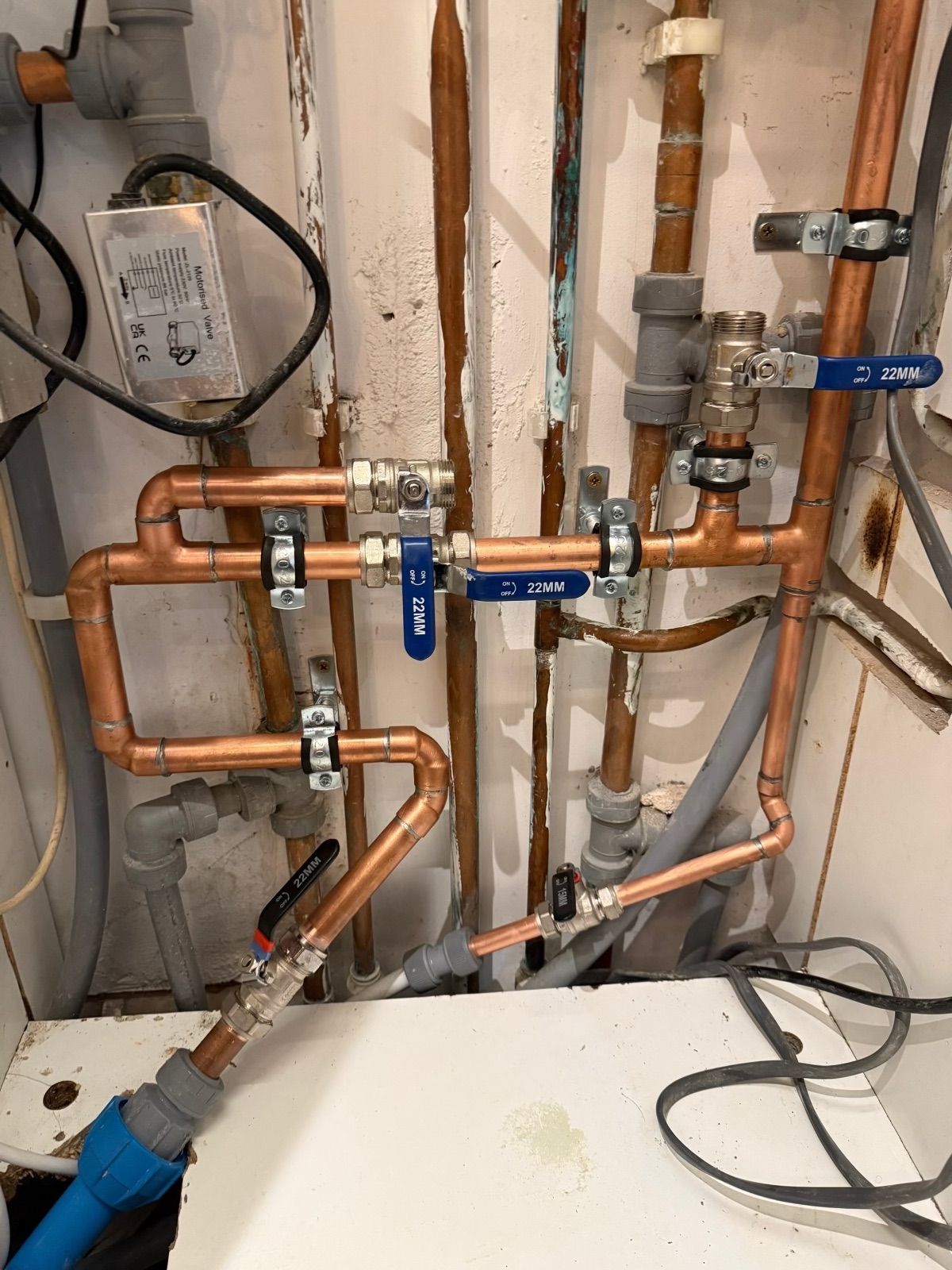 AB HEAT WORKZ LTD