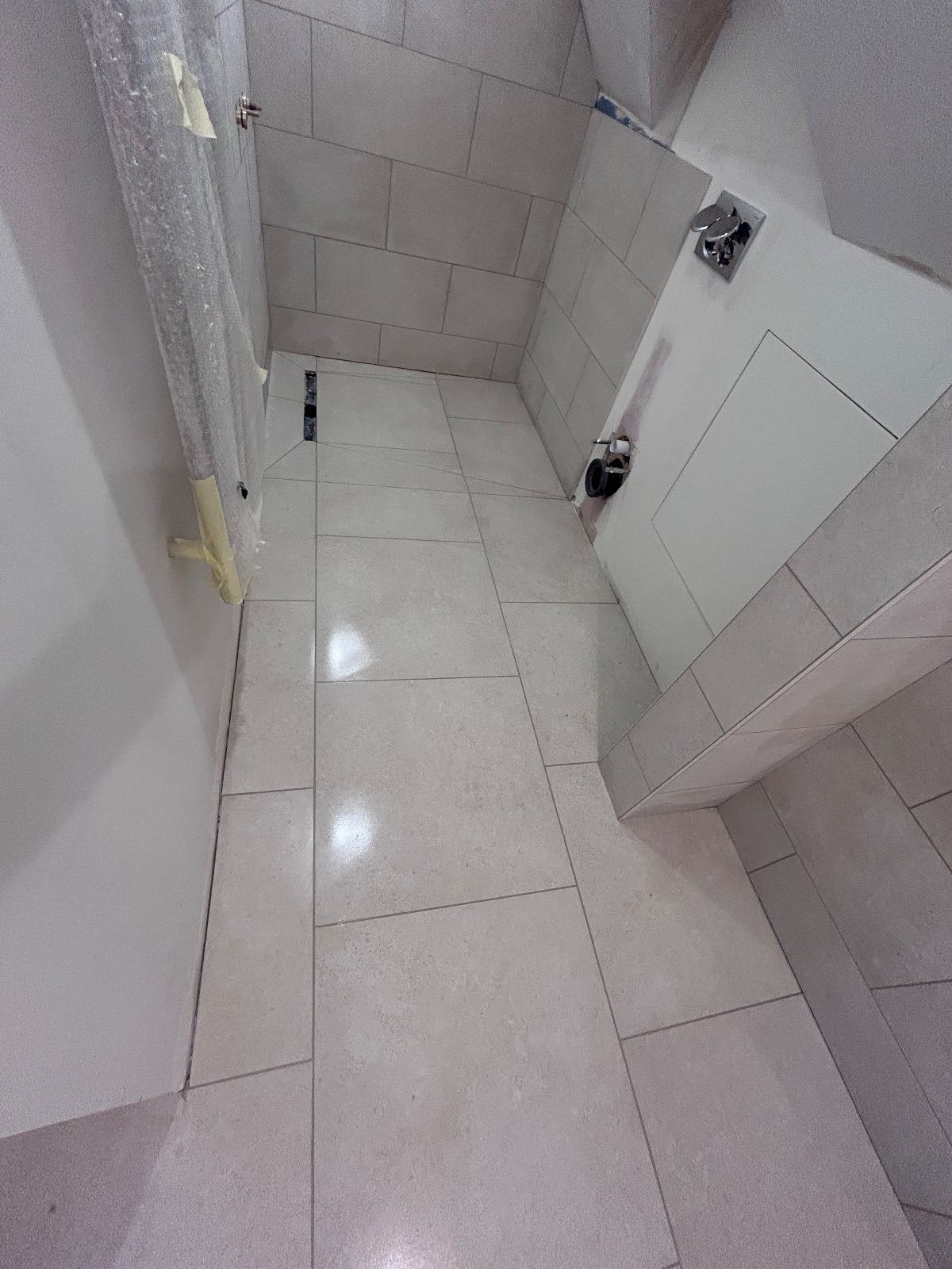 Versatile wall & floor tile specialist