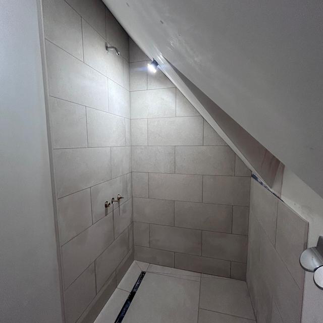 Versatile wall & floor tile specialist