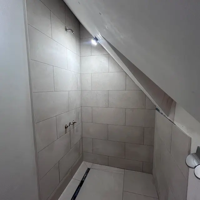 Versatile wall & floor tile specialist