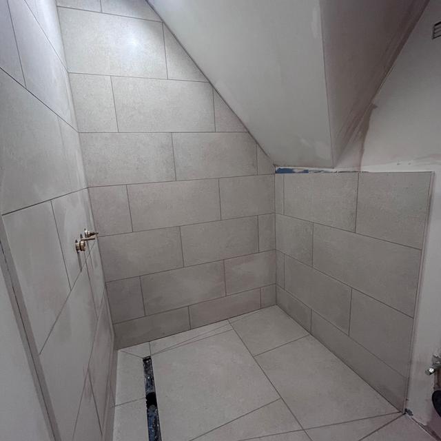 Versatile wall & floor tile specialist