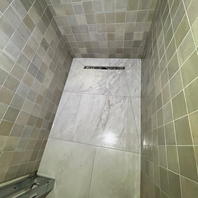 Versatile wall & floor tile specialist