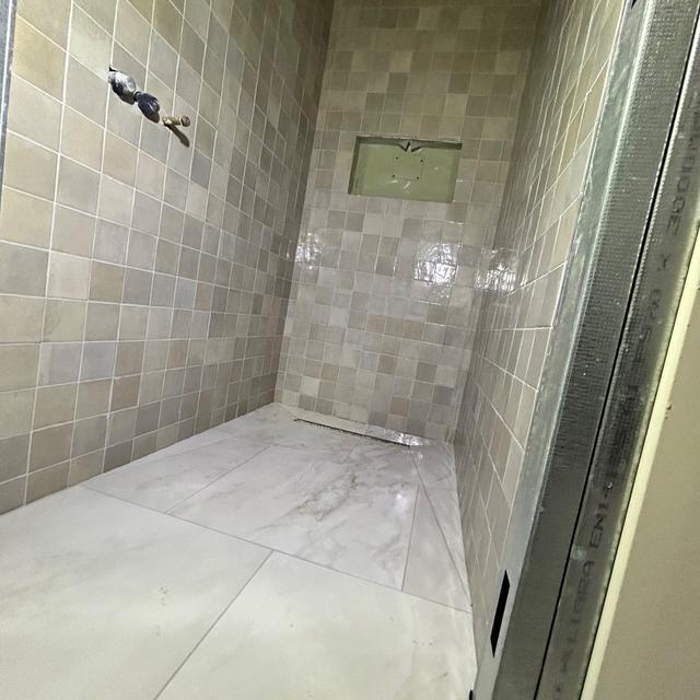 Versatile wall & floor tile specialist