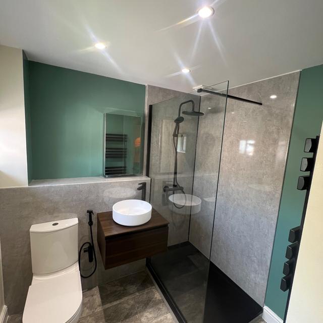 RC kitchens and bathrooms