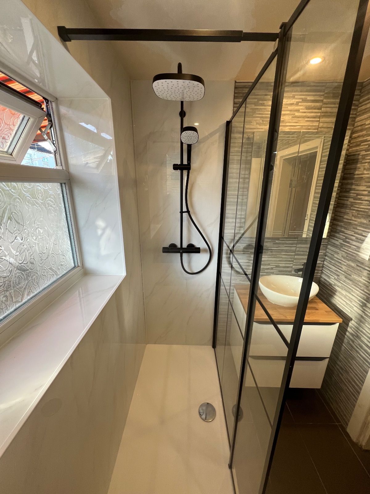 RC kitchens and bathrooms