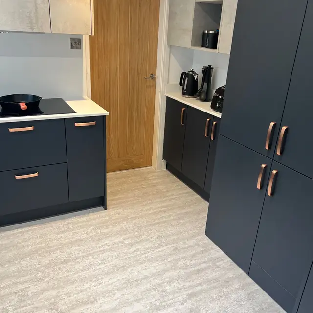 RC kitchens and bathrooms
