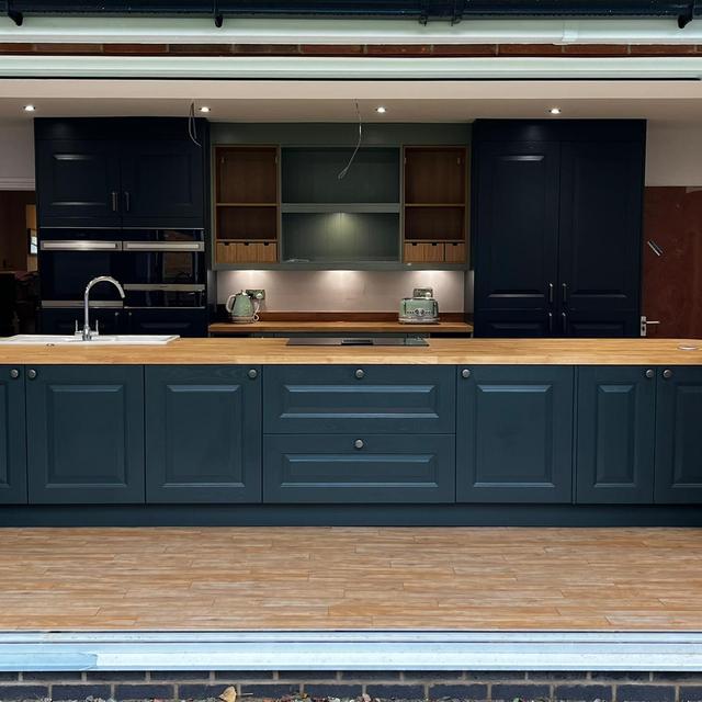 RC kitchens and bathrooms