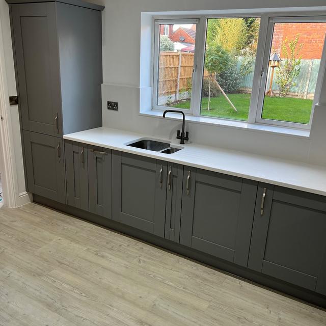 RC kitchens and bathrooms