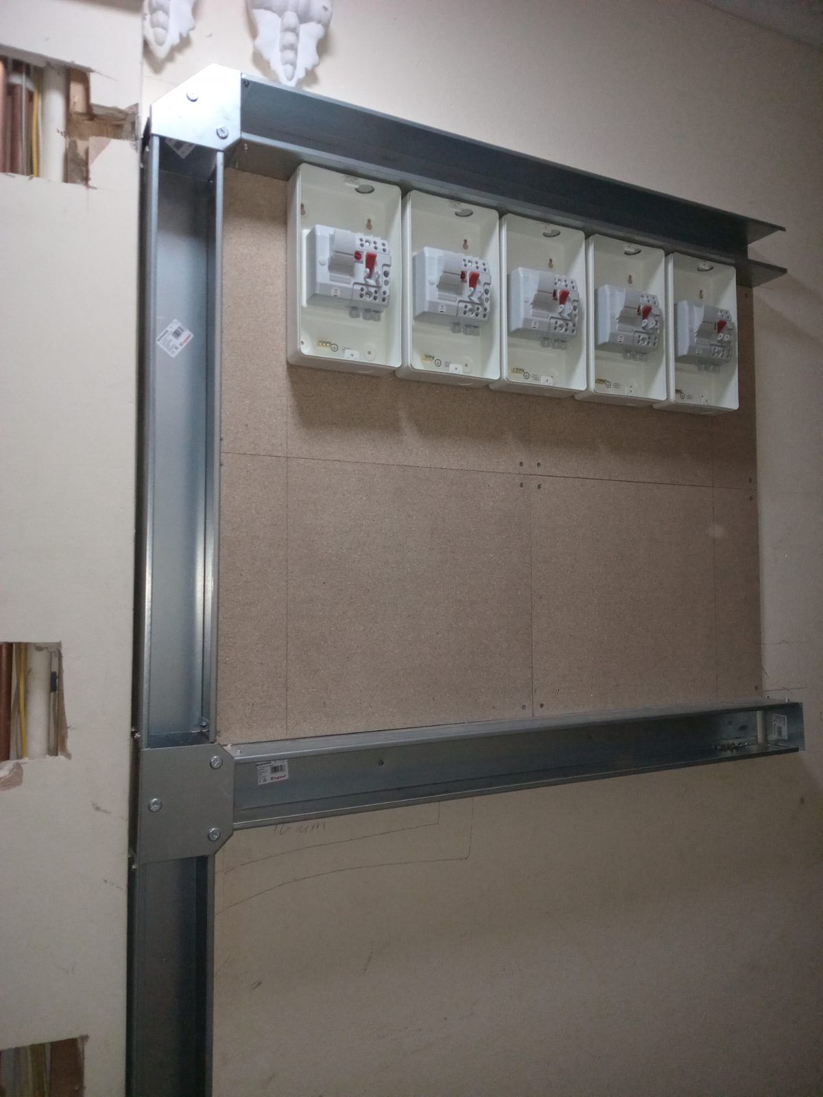 ISA ELECTRICS LIMITED