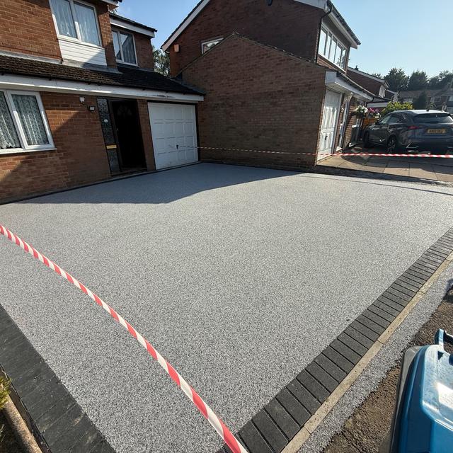 SOLID STONE PAVING LIMITED